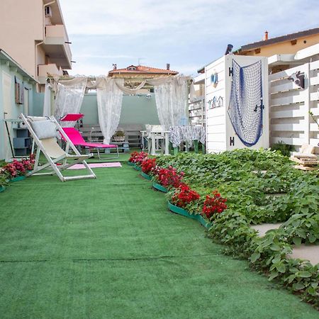 Apartamento La Coccinella Marina Di Pisa Exterior foto