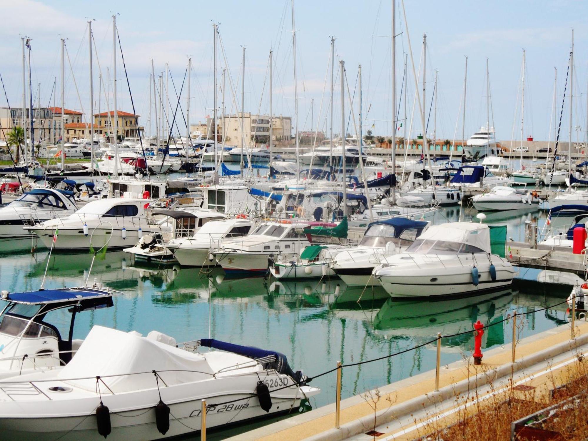 Apartamento La Coccinella Marina Di Pisa Exterior foto