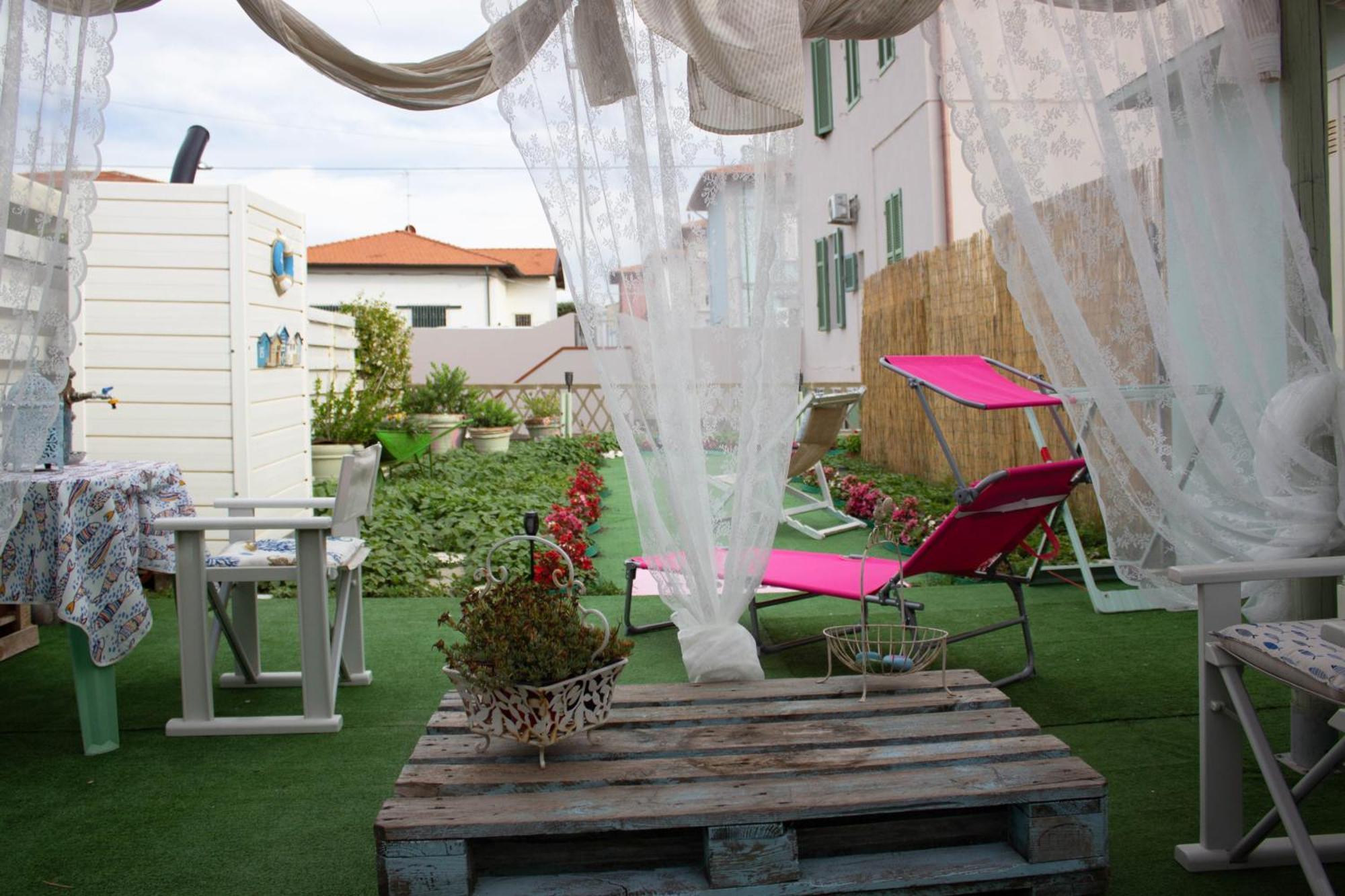 Apartamento La Coccinella Marina Di Pisa Exterior foto